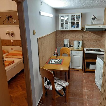 Ducville 1 Braşov Exterior foto